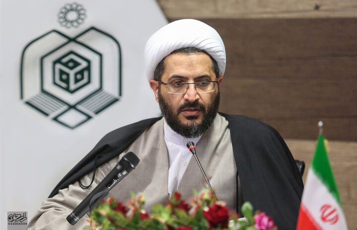 آغاز سلسله برنامه‌های «به‌یاد علمدار» در بقاع متبرکه/ تبیین اندیشه امام خامنه‌ای در محافل قرآنی