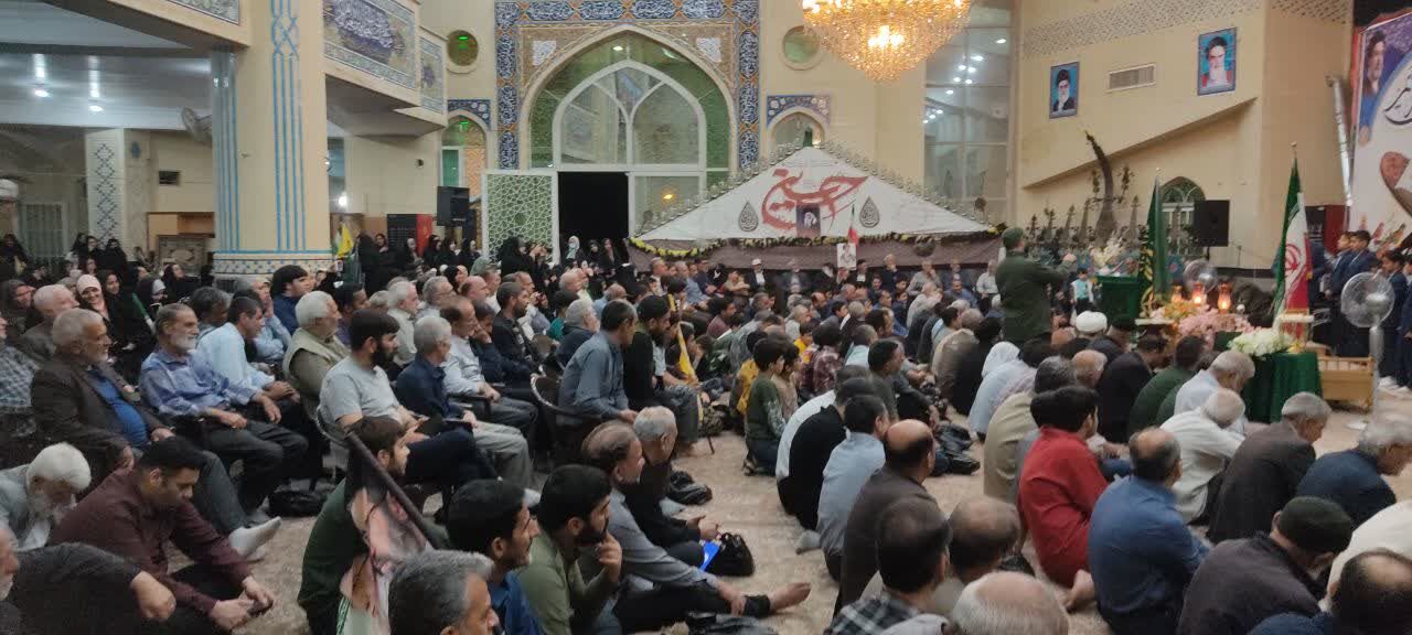 نطنز، میزبان محفل نورانی انس با قرآن شد