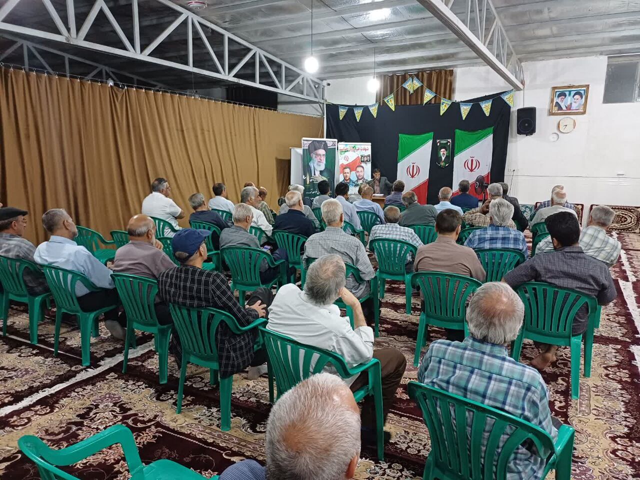 اراده مؤمنان، عامل فروپاشی جبهه باطل است / نصرت الهی در گرو ایستادگی ملتها