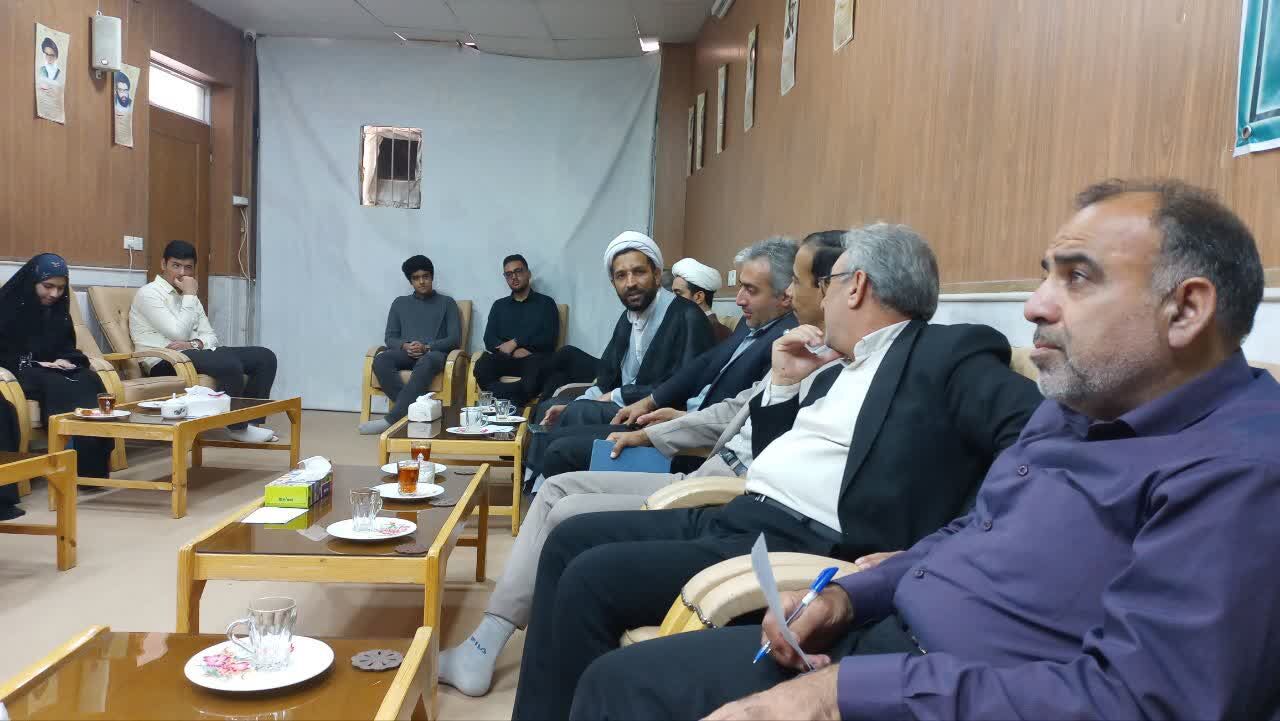 تأکید شورای گسترش فعالیت های قرآنی آران و بیدگل بر پیگیری ثبت ملی «ربنای» پایانی جلسات قرائت قرآن