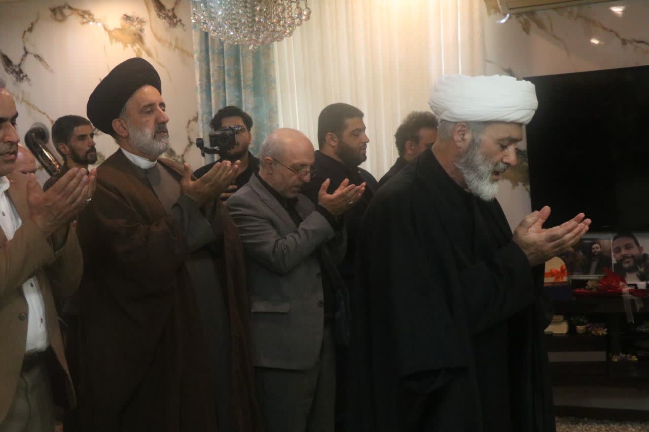 ابلاغ تسلیت رهبر انقلاب به خانواده‌های شهدای گیلان در جنگ رمضان