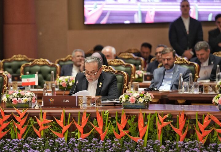 سخنرانی عراقچی در نشست وزرای امور خارجه بریکس تحت عنوان «بسترسازی برای تاب‌آوری، نوآوری، همکاری و پایداری»