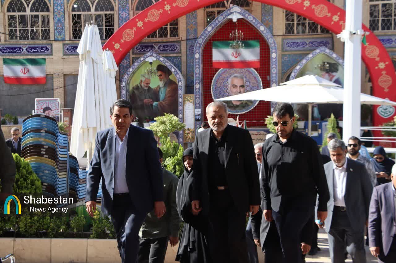 دبستان خیّرساز حاقظ در کرمان با حضور وزیر آموزش و پرورش افتتاح شد