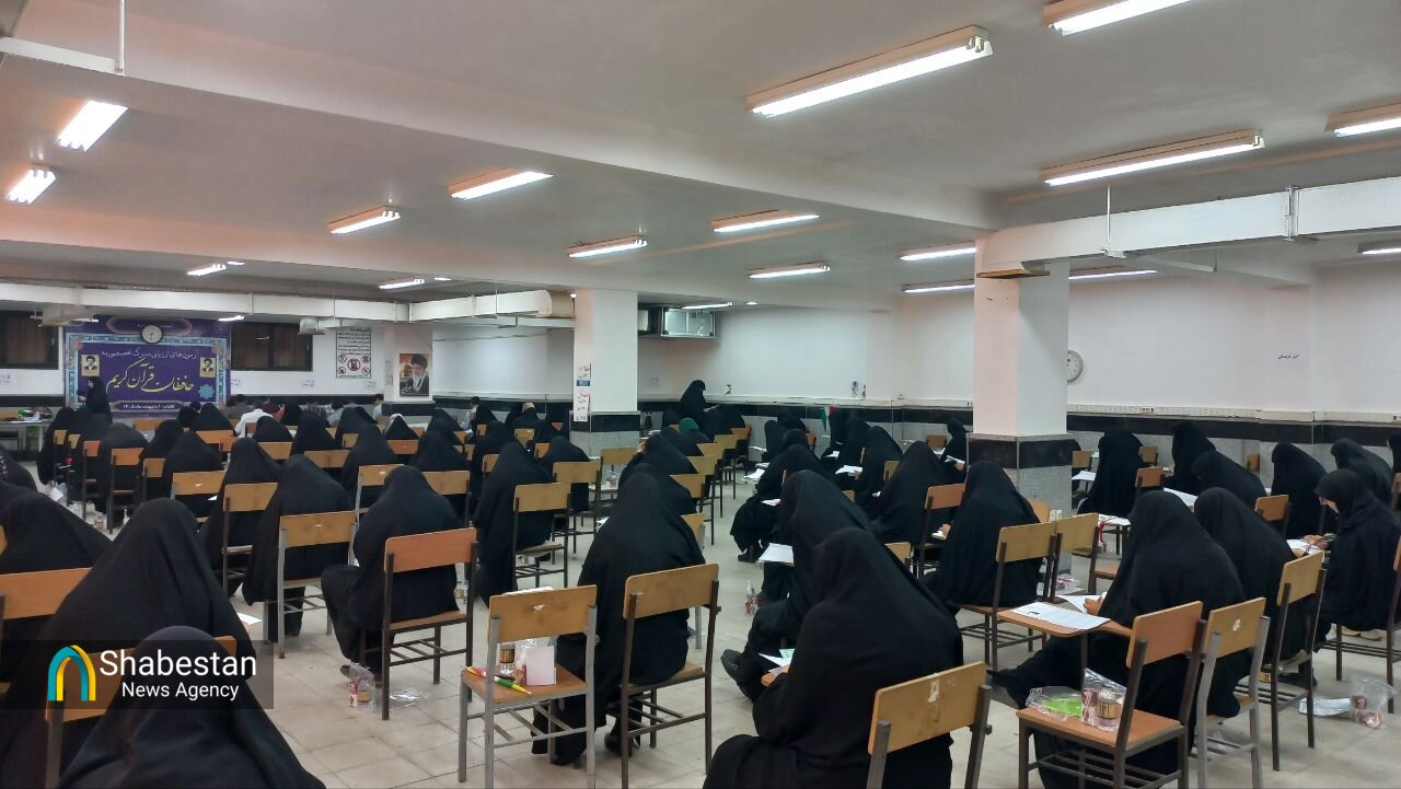 رقابت ۱۲۲ حافظ قرآن برای دریافت مدرک تخصصی/ آمار حوزه کاشان از ۷۵ حوزه کشور بالاتر است