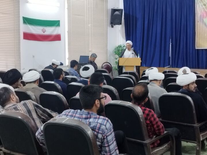 روحانیون جهرم در مسیر توانمندسازی برای جهاد تبیین