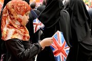 گزارش جدید در بریتانیا: مسلمانان جوان‌ترین و سریع‌ترین گروه در حال رشد جمعیتی هستند