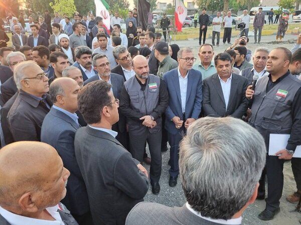 کلنگ «مجتمع‌های آموزشی شجره طیبه» در میناب بر زمین زده شد