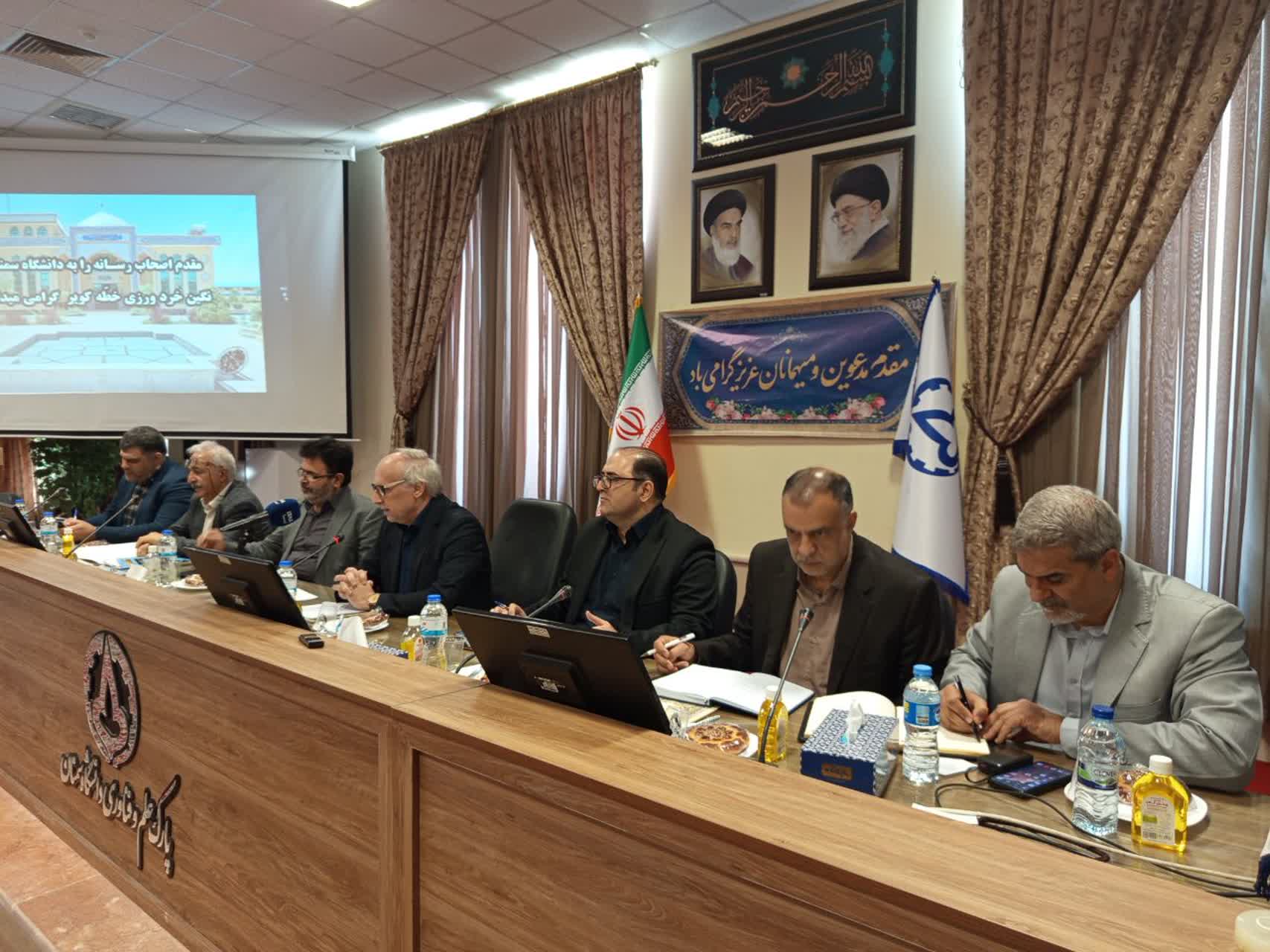 افزایش قراردادهای پژوهشی دانشگاه سمنان