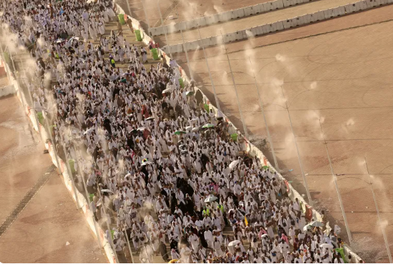 پله پله تا ملاقات خدا/ با حجاج بیت الله الحرام از طواف قدوم تا طواف وداع