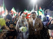 لحظاتی از شادی خیابان با حضور زوج‌های وطن‌دوست کرمانی
