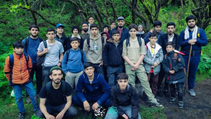 اردوی یکروزه نوجوانان کانون فرهنگی هنری شهدای شهرک کارشناسان در نمین برگزار شد