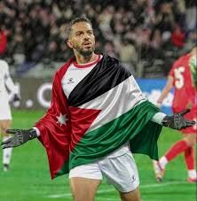 برافراشتن پرچم فلسطین در لیگ رومانی توسط ستاره تیم ملی فلسطین