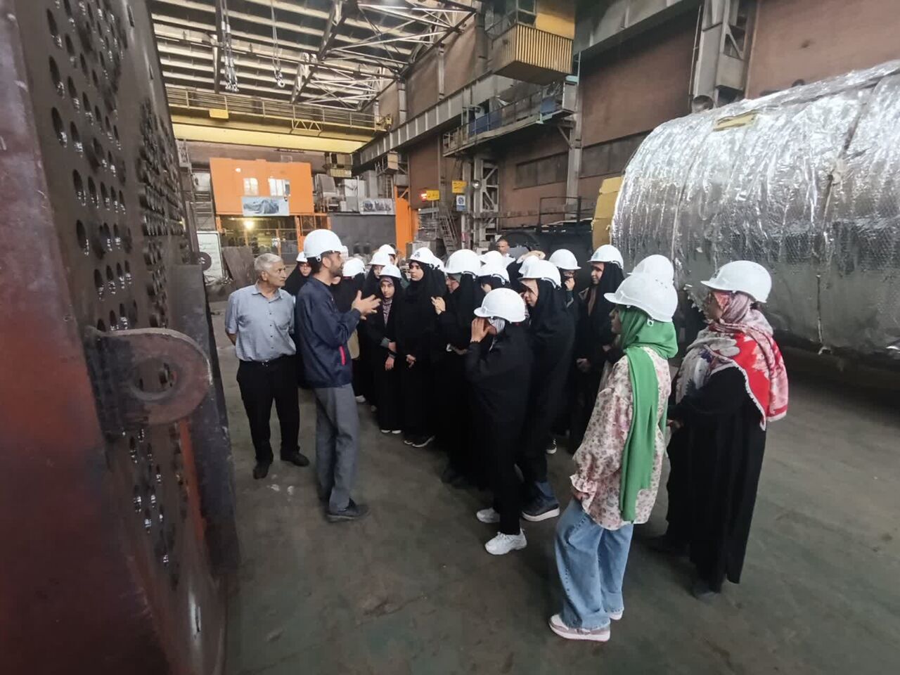 اردوی رسانه‌ای دختران «مه‌دخت» در قلب صنعت کشور/&nbsp;مه‌دخت‌ها راویان پیشرفت شدند