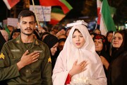 جشن ازدواج ۵ زوج‌ جان‌فدا در خیابان جمهوری اسلامی یاسوج