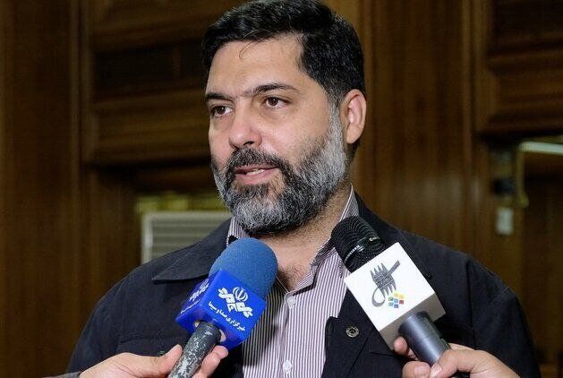 مترو و اتوبوس از فردا پولی شد