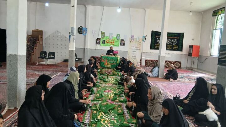 جشن ازدواج آسمانی حضرت علی(ع) و حضرت زهرا(س) در مسجد سادات کرناچی برگزار شد