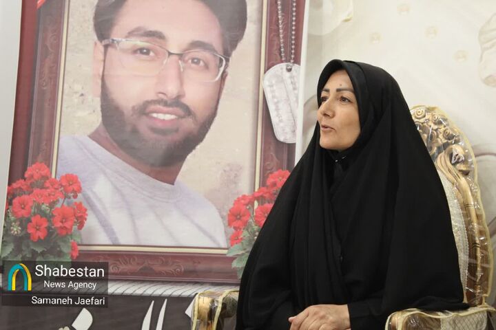دیدار مسجدی‌های مشهد با خانواده شهید امینی؛ نخبه هوافضا که بورسیه ایتالیا را رد کرد
