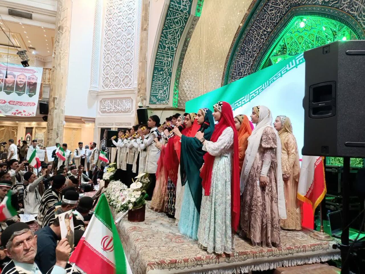 هم‌صدایی نوجوانان لردگانی در قلب تهران؛ طنین سرود «نسیم صبا» در میدان فلسطین