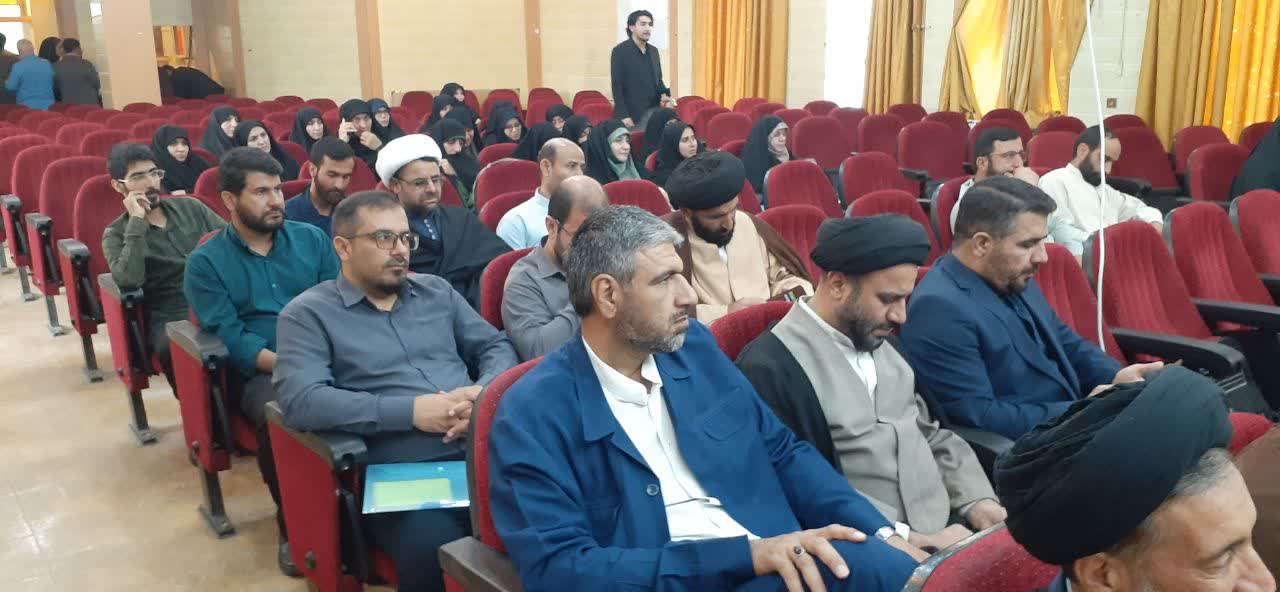همایش توانمندسازی طلاب شاغل در آموزش و پرورش بویراحمد برگزار شد