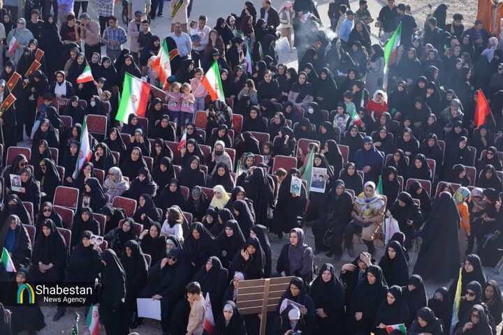 یادواره شهدا و زیارت محل شهادت شهدای والامقام جنگ رمضان در محله کوی آبشاران