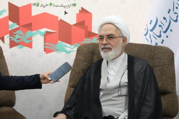 اذان فرهنگی تعطیل‌بردار نیست/ ترویج فرهنگ مطالعه وظیفه همگانی است