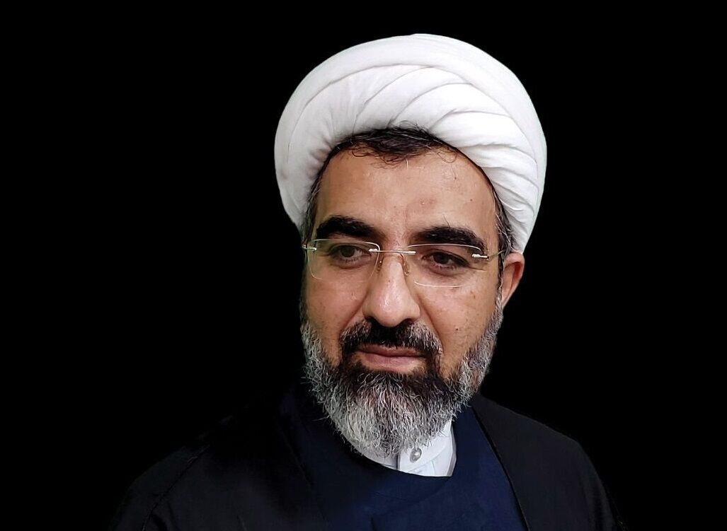 ریشه کاهش فرزندآوری در ضعف نگرش توحیدی و غلبه تجملگرایی است