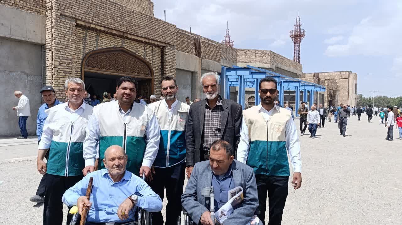 چتر خدمت رضوی در روستای شوکت آباد؛ از گره گشایی تا اشتغالزایی