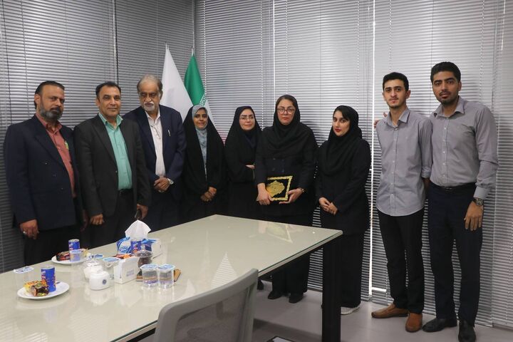 پایانِ عصرِ تعاملات سنتی؛ چرخش استراتژیک انجمن مطبوعات هرمزگان در تجلیل از روابط‌عمومی‌ها