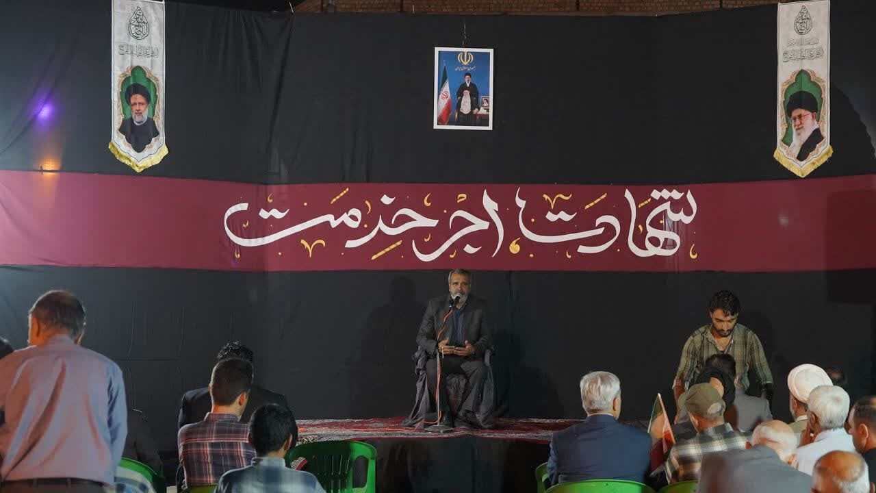 شهید رئیسی؛ مطیع محض ولایت و الگوی تراز مسئولیت در نظام اسلامی
