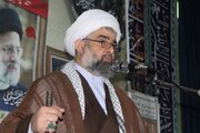 تقویت ایمان، راه مقابله با همه مشکلات است 