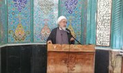 ازدواج جوانان باید تسهیل و رسوم غلط از بین رود