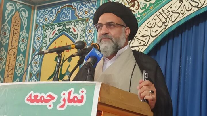 سوم خرداد، نشان دهنده اراده قوی و ایمان راسخ ایرانیان است