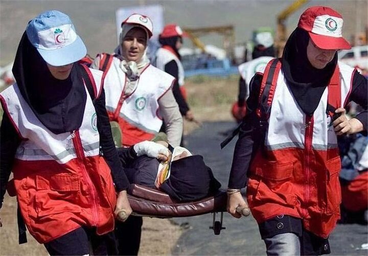 مشارکت بیش از ۵۰ هزار داوطلب در ارائه خدمات بشردوستانه هفته هلال