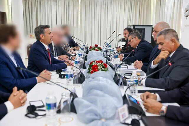 اقدام جنجال‌برانگیز مدیر سیا در سفر اخیر به کوبا
