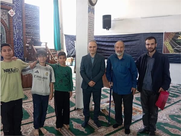 بازدید مدیر ستاد کانون‌های مساجد استان تهران از کانون شهید باهنر منطقه ۲۱