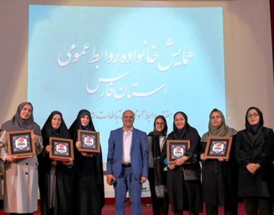 روابط عمومی ستاد کانون‌های مساجد فارس در جمع منتخبان اطلاع‌رسانی دهه فجر و جنگ رمضان