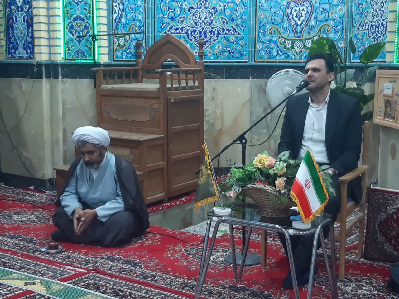 مسجد حضرت اباالفضل(ع) دهنو آران و بیدگل، میزبان گفت‌وگوی صمیمی تأمین اجتماعی با بیمه‌شدگان و بازنشستگان