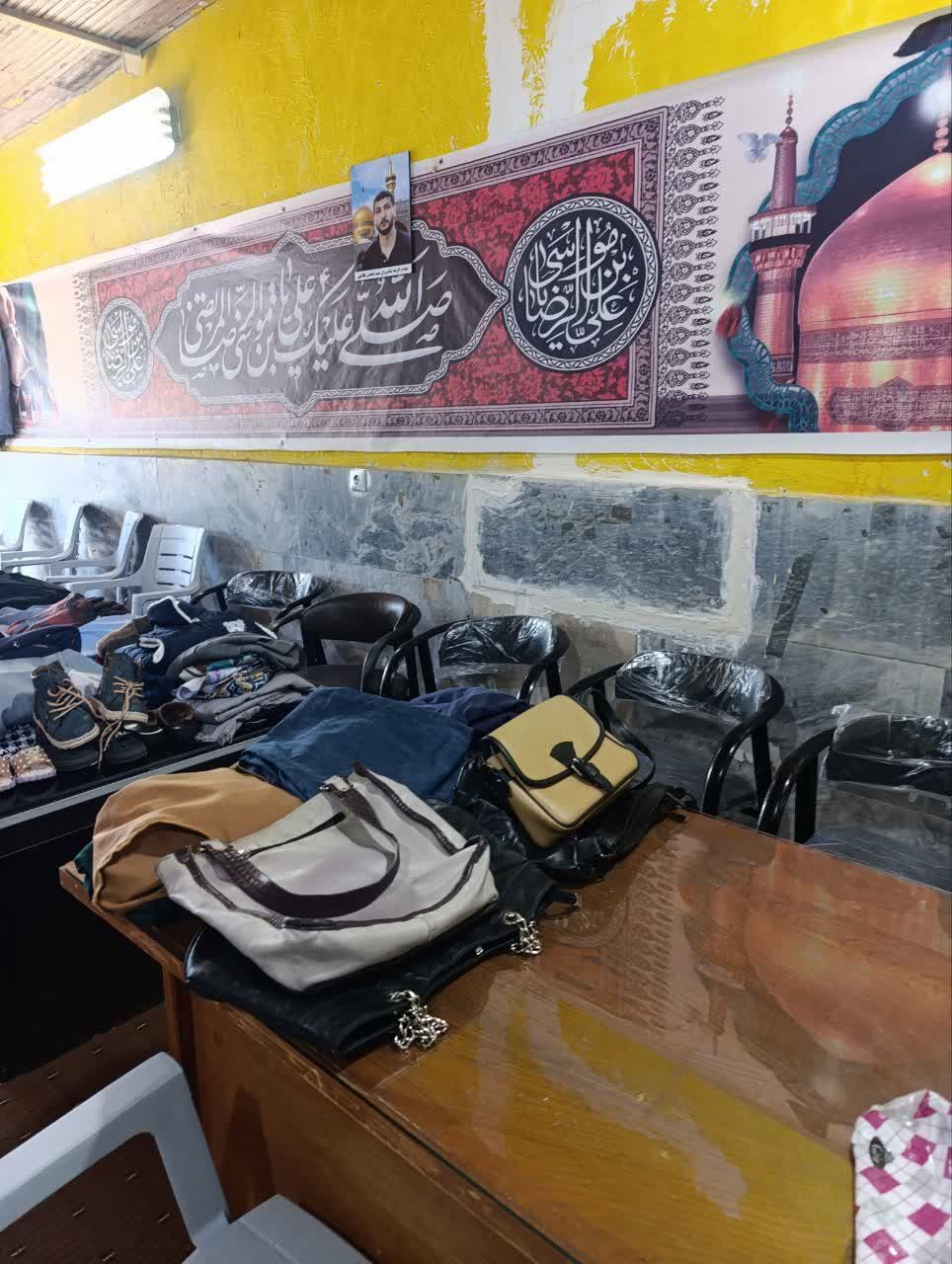 کمک های مومنانه بچه های مسجد امیرالمومنین(ع) به دست نیازمندان فرح آبادی رسید