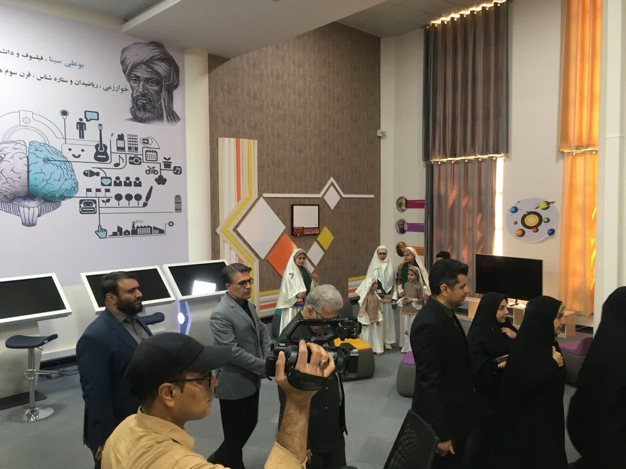 کتابخانه مرکزی خرمآباد رسماً بازگشایی شد