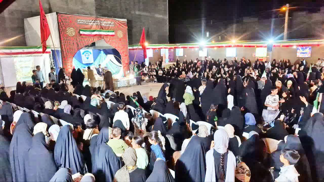مراسم جشن عقد یک زوج جوان در موقعیت پلاک ۳۱۳
