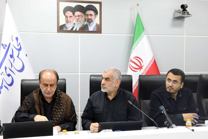 نیکزاد: دشمن به دنبال افزایش فشار اقتصادی است