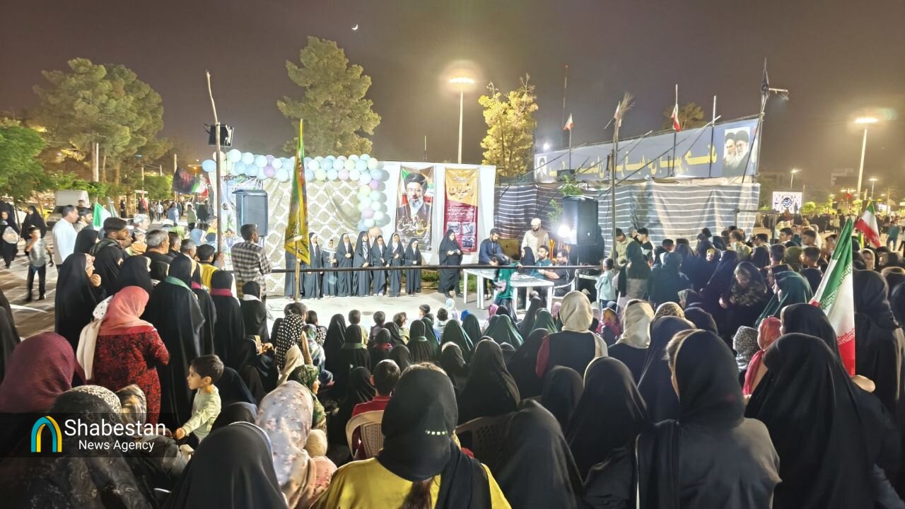 شرکت ۱۶ گروه سرود در رویداد مردمی «سرودهای حماسی نجوای عهد»