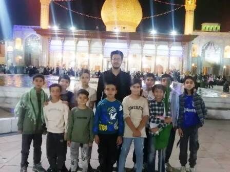 از «اجتماع شبانه» تا «کاشت نهال امید»؛ سبک زندگی در مسجد امام باقر(ع)