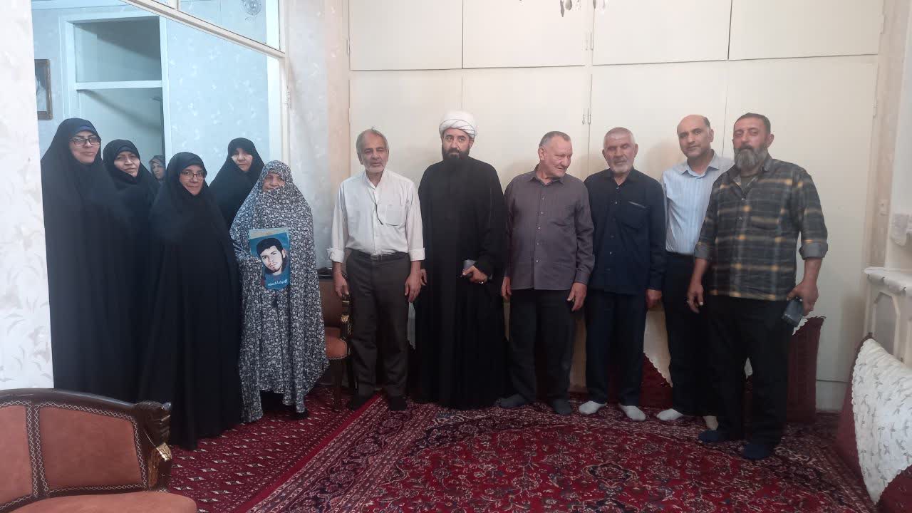 دیدار با خانواده معزز شهید «محمدرضا شحنه»