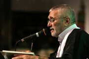 برگزاری مراسم دعای عرفه با نوای منصور ارضی در حسینیه صنف لباس فروشان