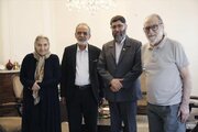 قدردانی از نقش‌آفرینی و همراهی هنرمندان با مردم در دیدار با زوج هنرمند