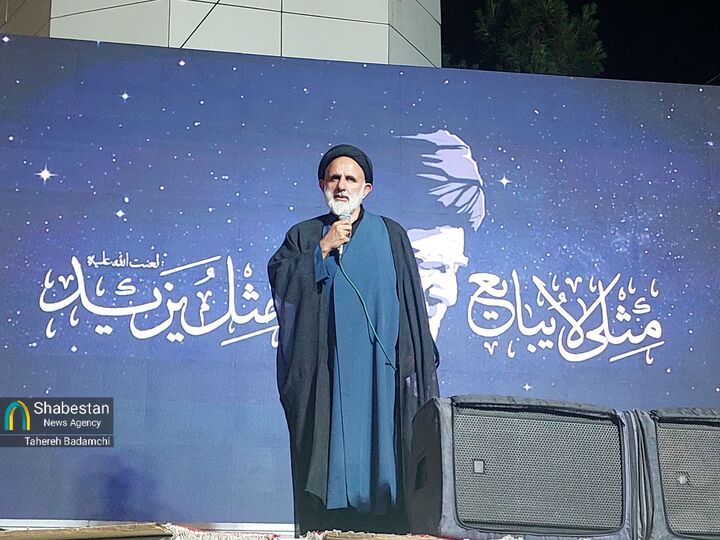 فرعون‌های زمان با عصای موسی در تنگه هرمز خفه می‌شوند