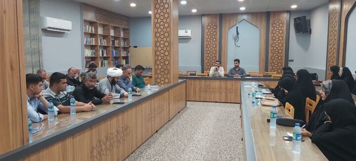 آوای قرآن در لارستان طنین‌انداز می‌شود؛ خیز بلند کانون‌های مساجد برای «مدهامتان»