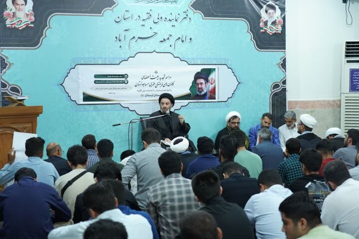 تشکیل کانون‌های فرهنگی هنری مساجد بستر رونق مساجد است