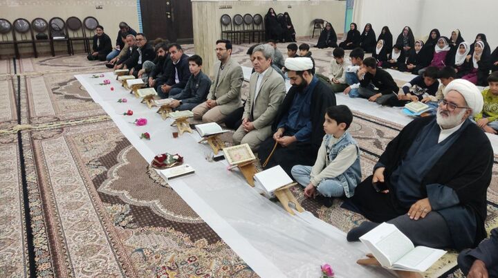 رهال، کانون قرآنی نسل پیرو شهدا/نغمه‌های آسمانی با یاد لاله‌ها